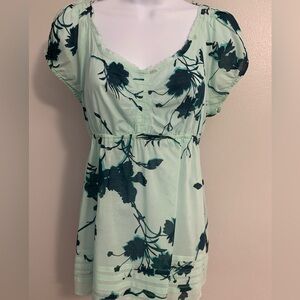 Calvin Klein Jeans Pretty Green Floral Top